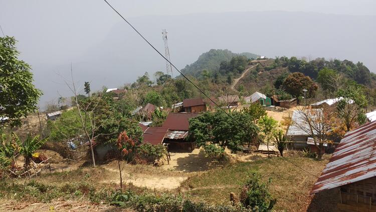 Raky tuang ganiu kiluang phui meng ngoubo